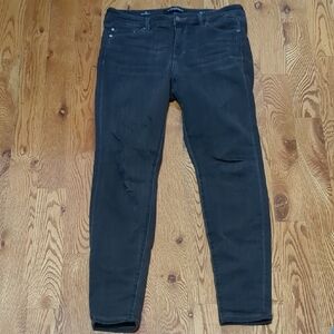 Black/Dark Gray Skinny Jeans